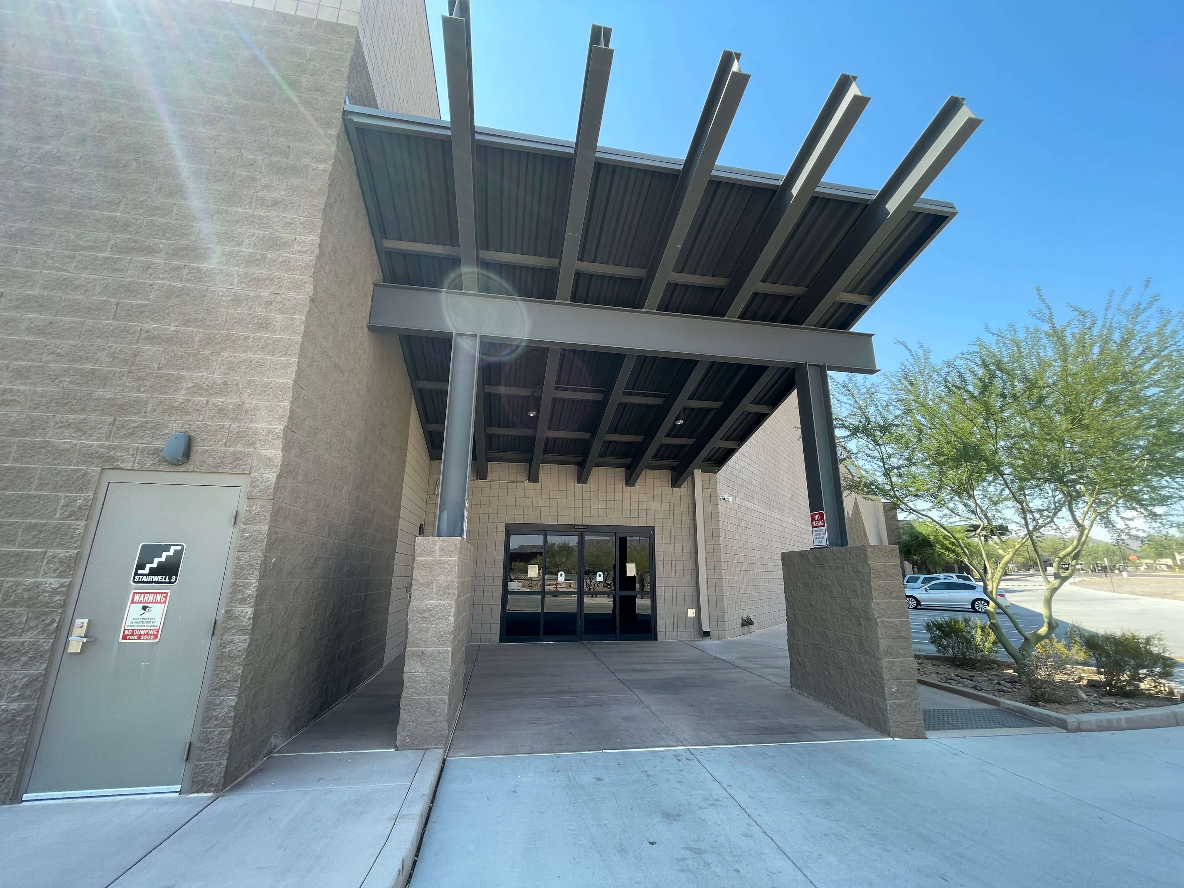 Explore the best practices for keeping your home organized year-round with simple tips for a tidy, clutter-free space.